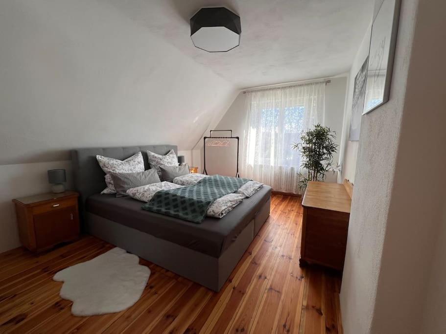 Kleine Auszeit Im Seenland Apartment